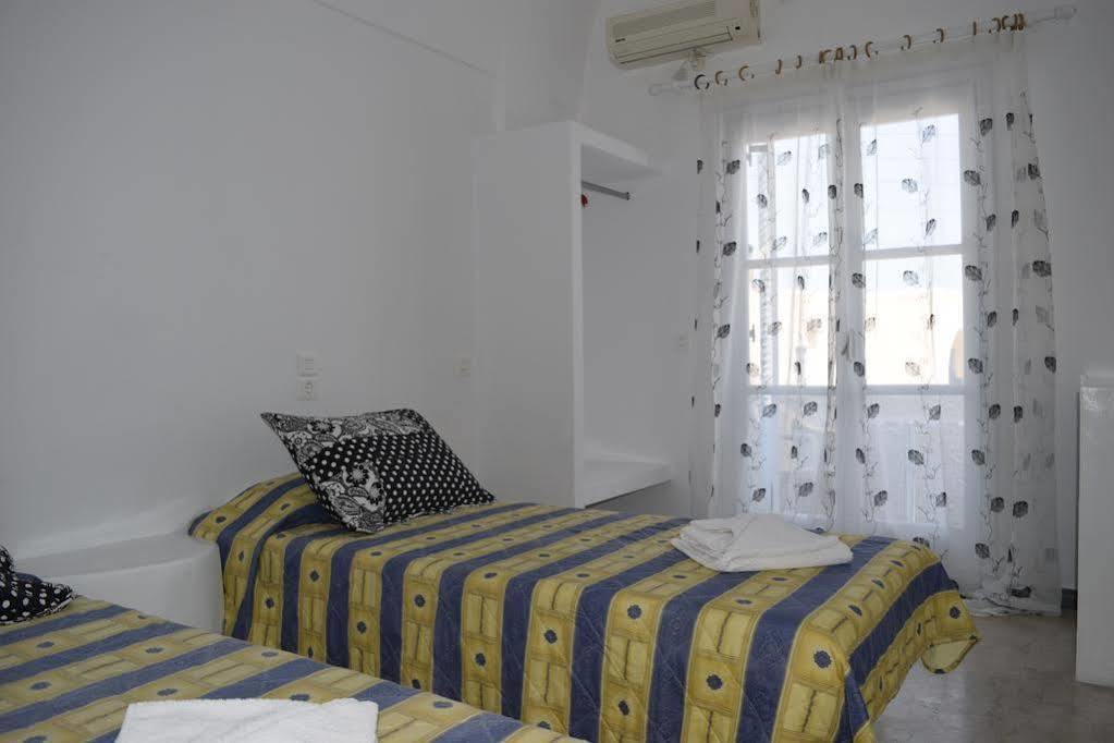 Join Us Low Cost Rooms Kamari  Exterior photo