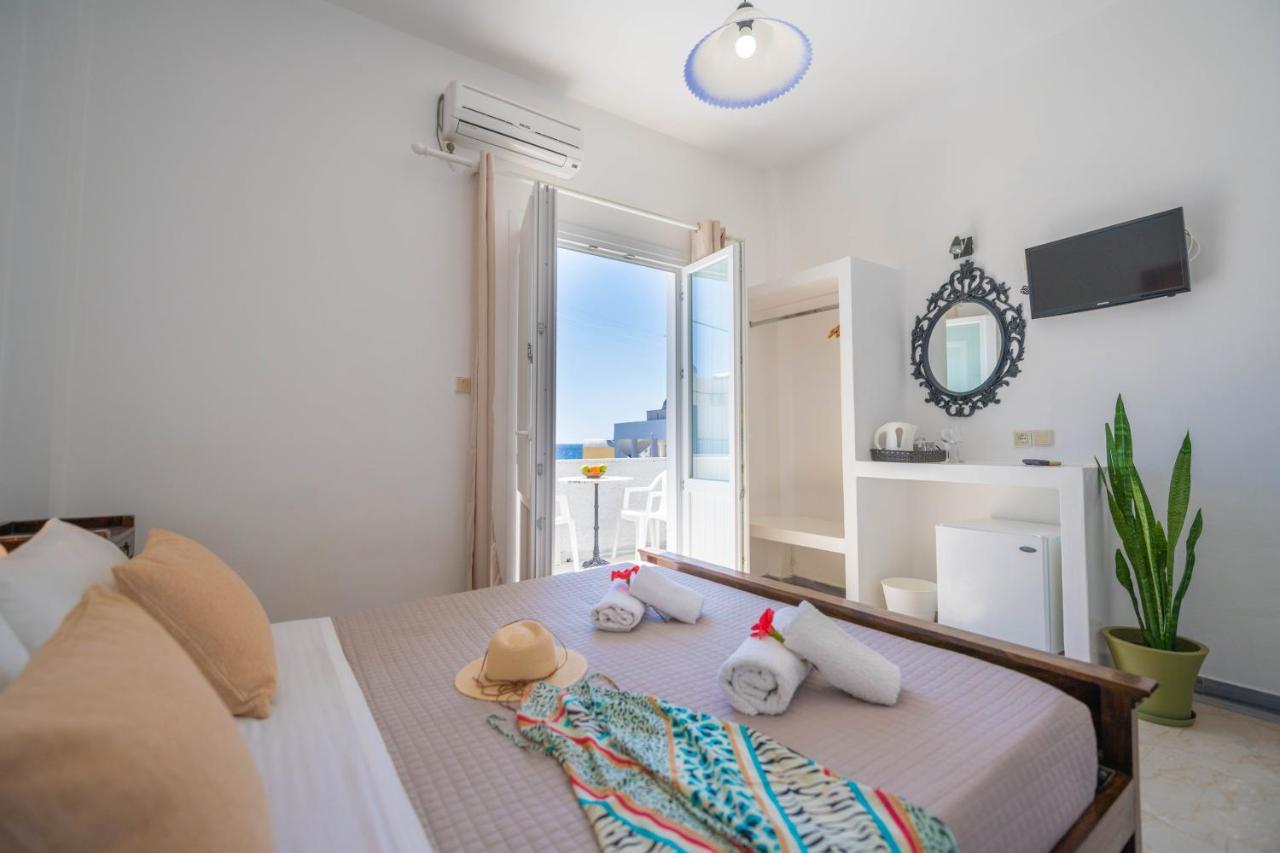 Join Us Low Cost Rooms Kamari  Exterior photo